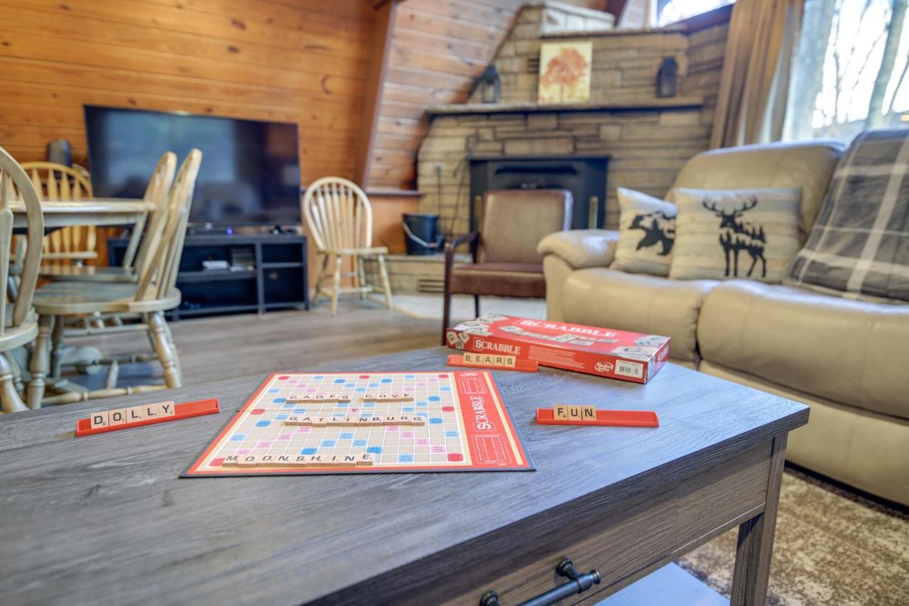 Gatlinburg A-Frame Home With Hot Tub Near Parkway Exterior foto